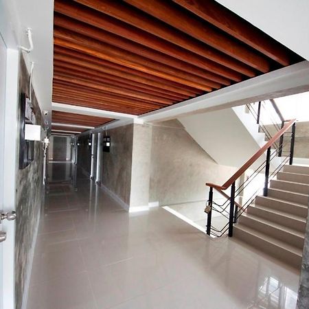 Sukontha Mansion Hotel Накхон Патом Екстериор снимка