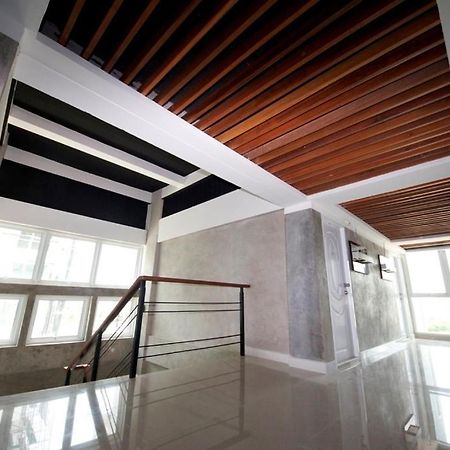 Sukontha Mansion Hotel Накхон Патом Екстериор снимка