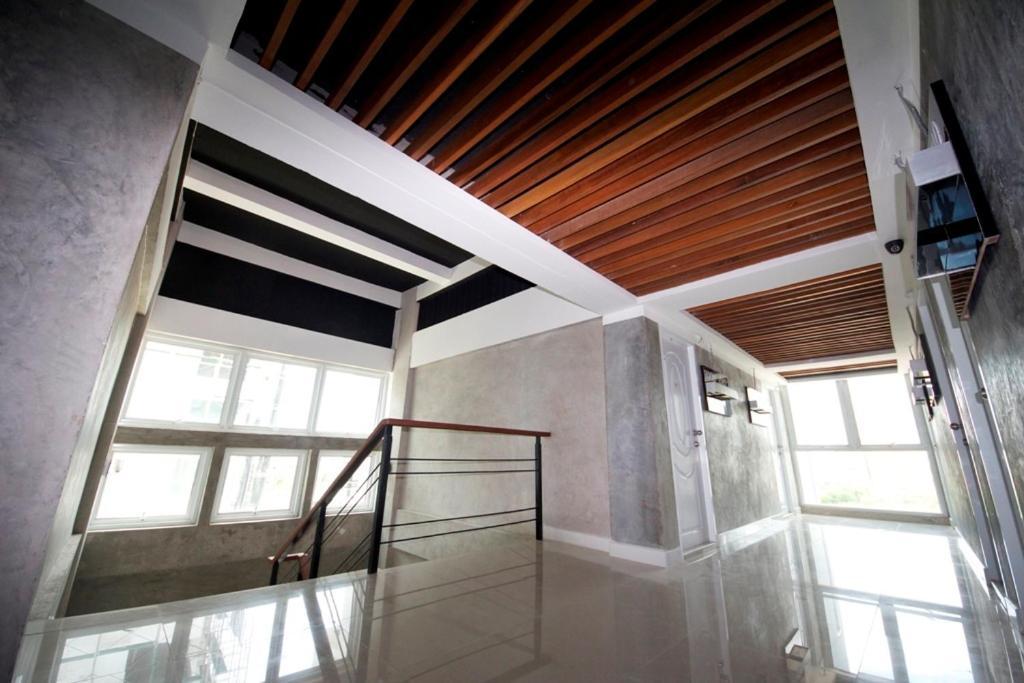 Sukontha Mansion Hotel Накхон Патом Екстериор снимка